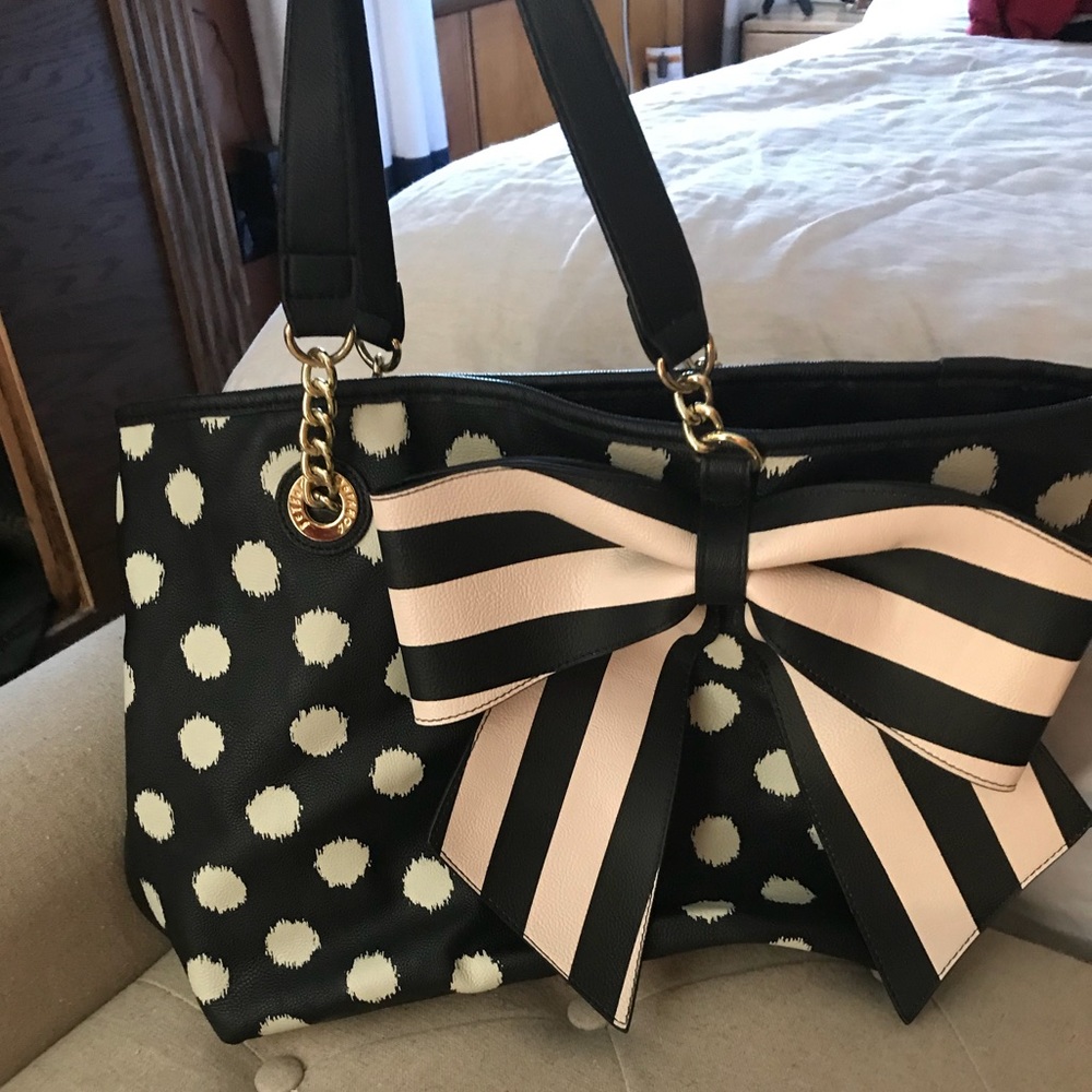 Betsey Johnson purse